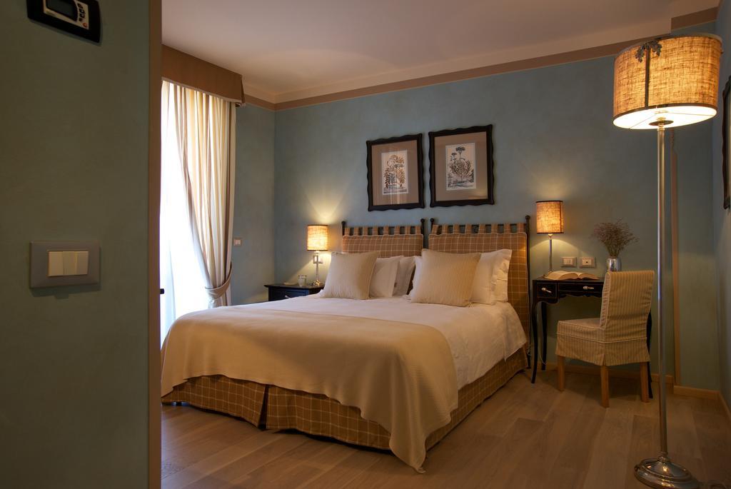 Albergo La Fontanella سان كاشانو دي باني المظهر الخارجي الصورة
